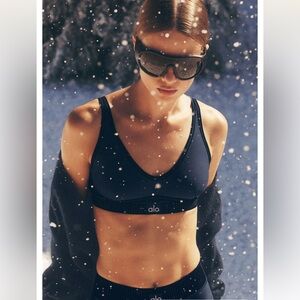 Alo Airlift Line Up Bra - Blue